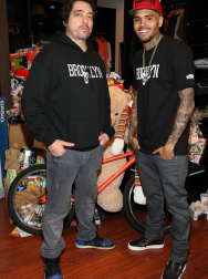 Filename=00002.jpg
Filesize=740KiB
Dimensions=2000x3000
Date added=Oct 22, 2025 00002.jpg