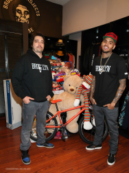 Filename=00003.jpg
Filesize=890KiB
Dimensions=2243x3000
Date added=Oct 22, 2025 00003.jpg