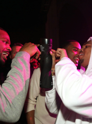 Filename=00016.jpg
Filesize=388KiB
Dimensions=3000x2000
Date added=Oct 22, 2025 00016.jpg