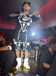 Filename=00044.jpg
Filesize=746KiB
Dimensions=2002x3000
Date added=Oct 22, 2025 00044.jpg