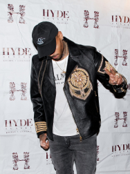 Filename=00011.jpg
Filesize=753KiB
Dimensions=2324x3000
Date added=Oct 22, 2025 00011.jpg