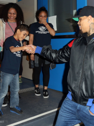 Filename=00002.jpg
Filesize=830KiB
Dimensions=3000x2384
Date added=Oct 22, 2025 00002.jpg