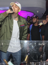 Filename=00015.jpg
Filesize=1003KiB
Dimensions=2892x2947
Date added=Oct 22, 2025 00015.jpg