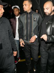 Filename=00012.jpg
Filesize=664KiB
Dimensions=2000x3000
Date added=Oct 22, 2025 00012.jpg