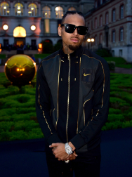 Filename=00018.jpg
Filesize=578KiB
Dimensions=1997x3000
Date added=Oct 22, 2025 00018.jpg