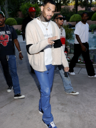 Filename=00019.jpg
Filesize=1642KiB
Dimensions=2693x4039
Date added=Oct 22, 2025 00019.jpg