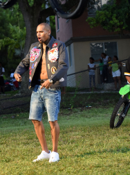 Filename=cb_00067.jpg
Filesize=937KiB
Dimensions=3000x2189
Date added=Dec 07, 2025 cb_00067.jpg