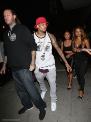 Filename=cb_00060.jpg
Filesize=6965KiB
Dimensions=3059x4096
Date added=Nov 16, 2025 cb_00060.jpg