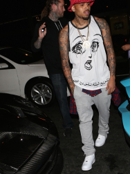 Filename=cb_00074.jpg
Filesize=4829KiB
Dimensions=2503x4096
Date added=Nov 16, 2025 cb_00074.jpg