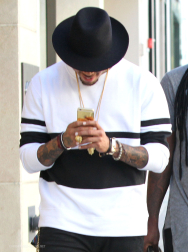 Filename=00001.jpg
Filesize=500KiB
Dimensions=2100x2827
Date added=Nov 16, 2025 00001.jpg